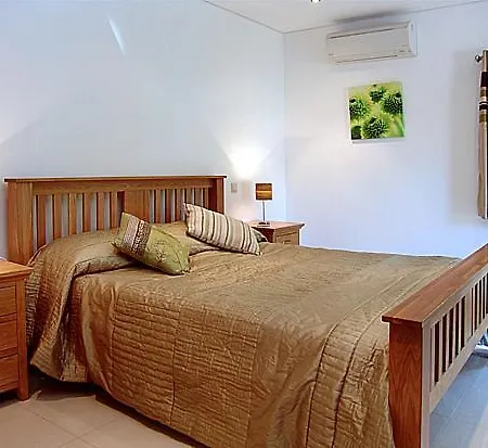 Vilamoura Sleeps 10 Pool Air Con Wifi T480365 Villa