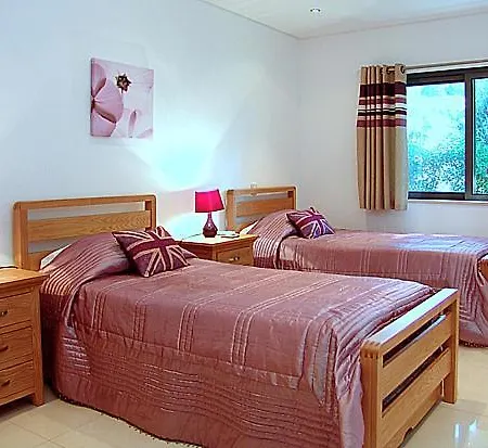 Vilamoura Sleeps 10 Pool Air Con Wifi T480365 Cavacos